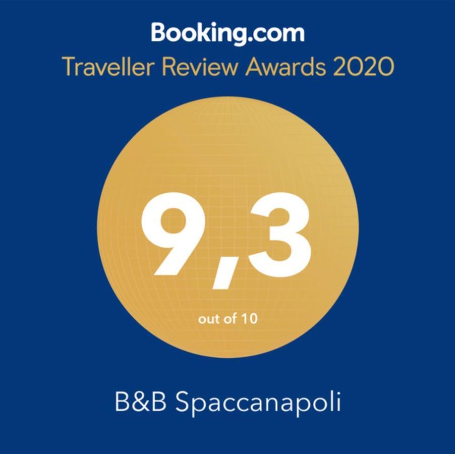 B&B Spaccanapoli A Due Passi Da Via Tribunali Экстерьер фото
